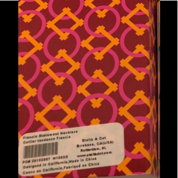 🔥STELLA & DOT FRANCIS STATEMENT NECKLACE SOLD OUT! - Picture 4 of 4